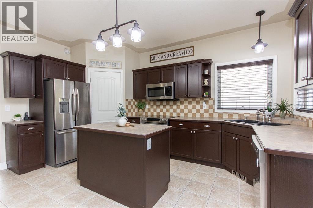 57 Lagrange Crescent, Red Deer, Alberta  T4R 3K2 - Photo 7 - A2310845