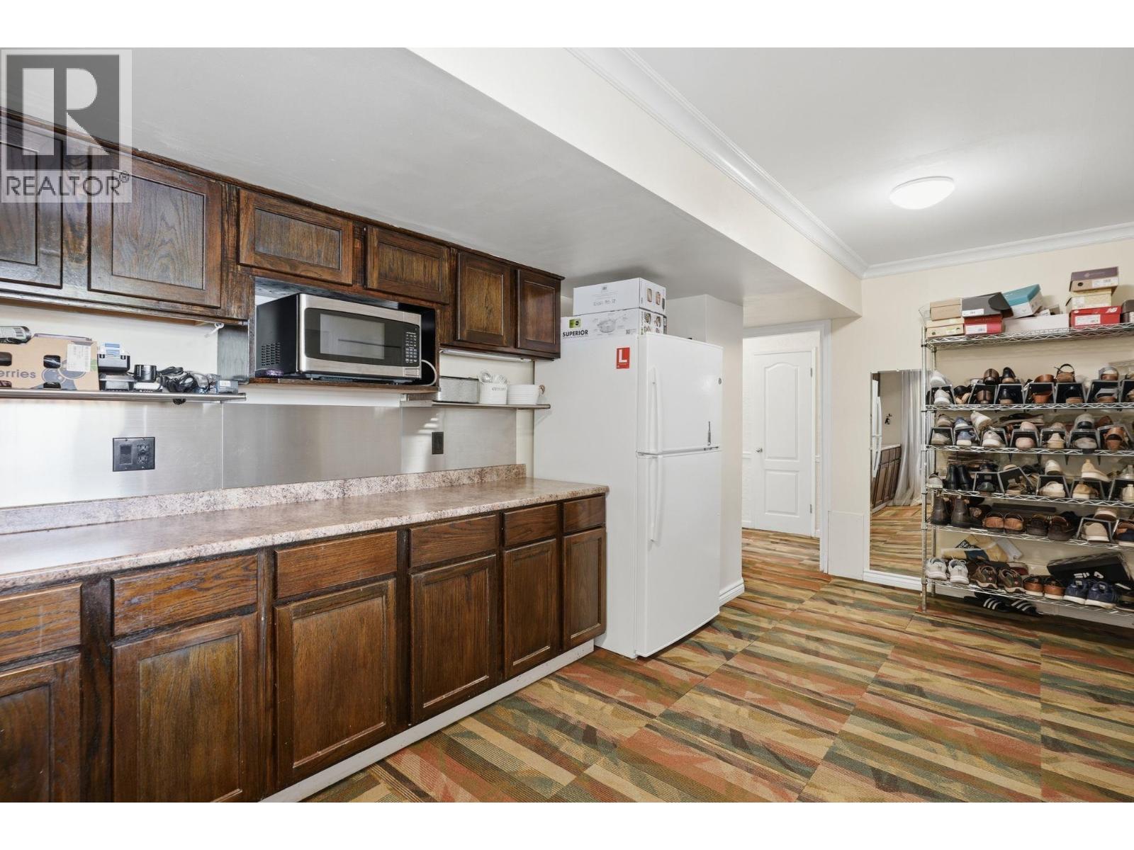 1679 58 Street, Delta, British Columbia  V4L 1X6 - Photo 9 - R3128094