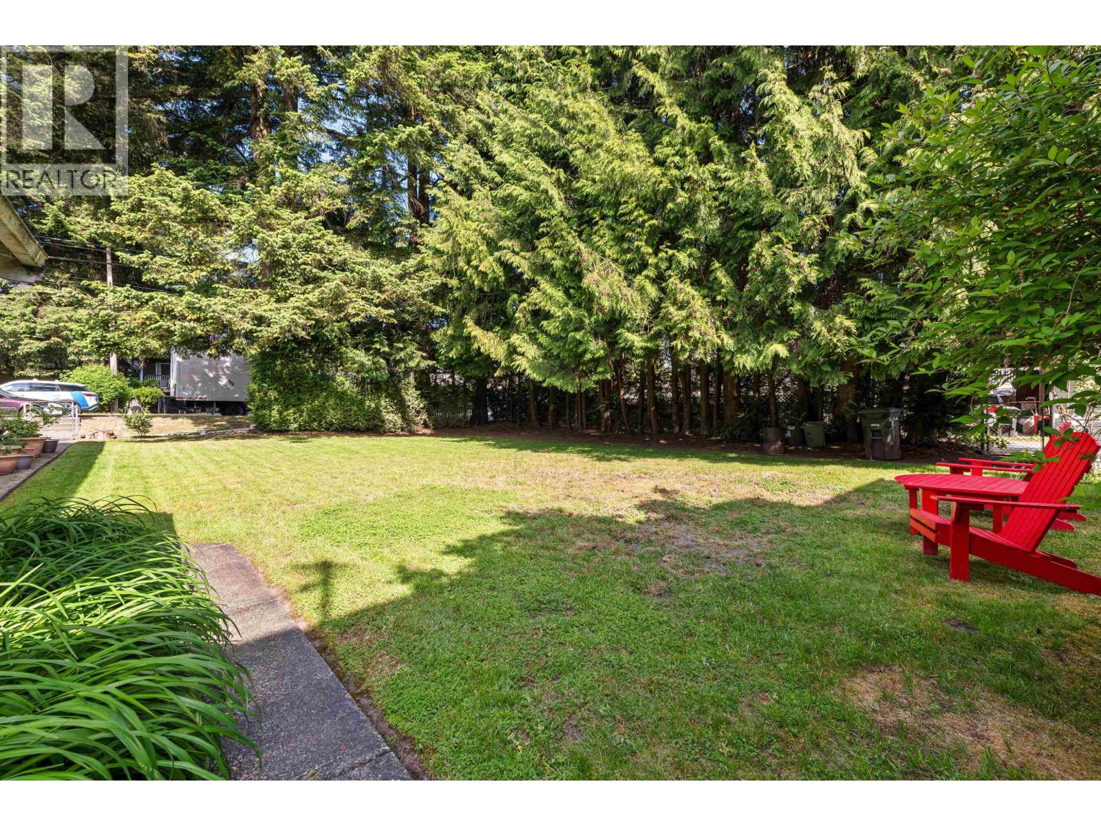 5282 Inman Avenue, Burnaby, British Columbia  V5H 3Y5 - Photo 8 - R3128218