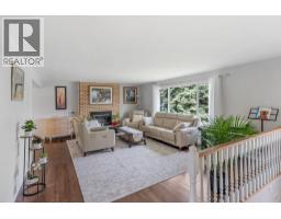 449 Barkley Road, Kelowna, British Columbia  V1W 1E4 - Photo 4 - 10389000