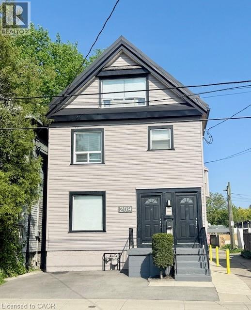 209 DUNDURN Street S Unit# 2