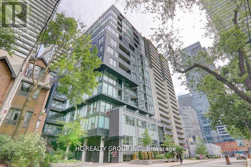 1701 - 17 DUNDONALD STREET, Toronto, Ontario