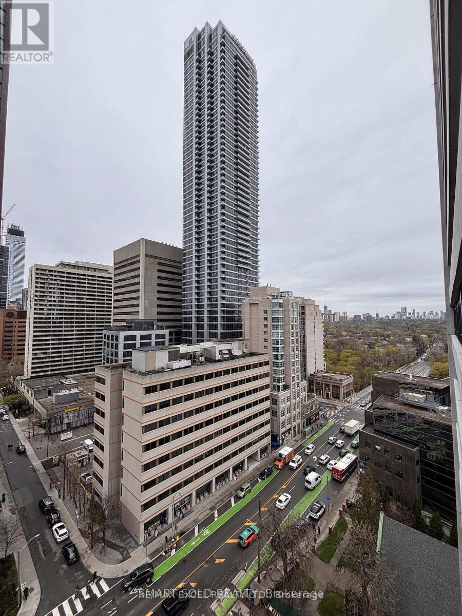 2402 - 609 Sherbourne Street, Toronto, Ontario  M4X 1K7 - Photo 20 - C13177106
