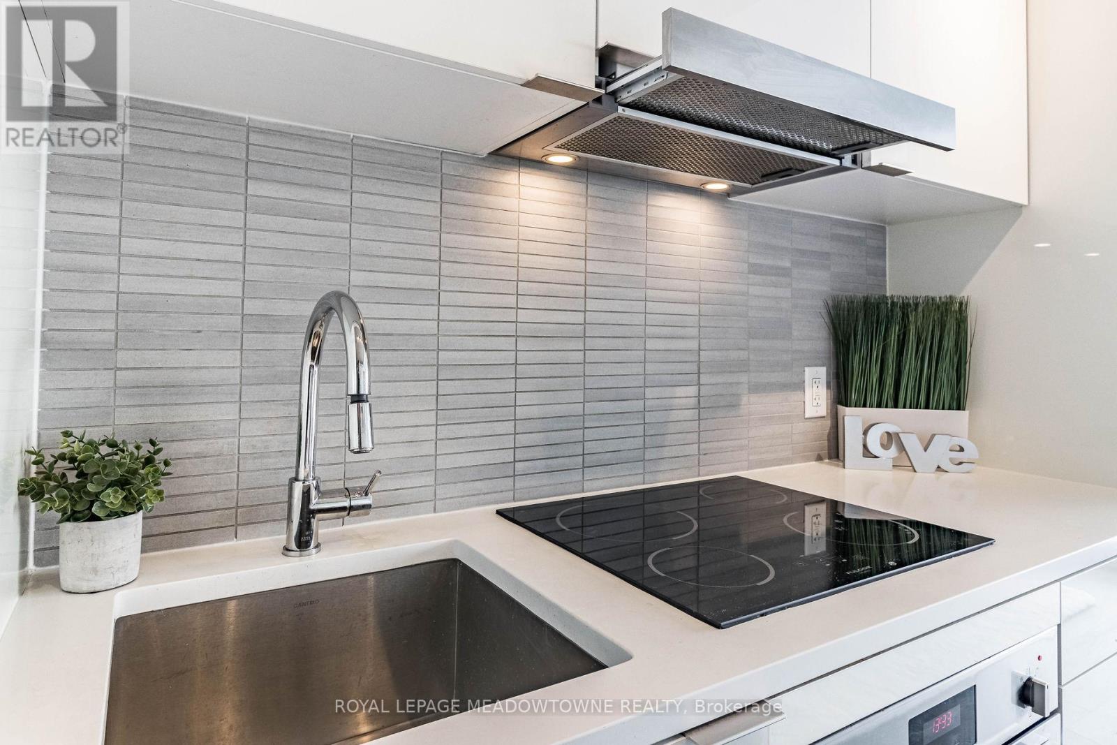 1902 - 170 Bayview Avenue, Toronto, Ontario  M5A 0M4 - Photo 22 - C13177122