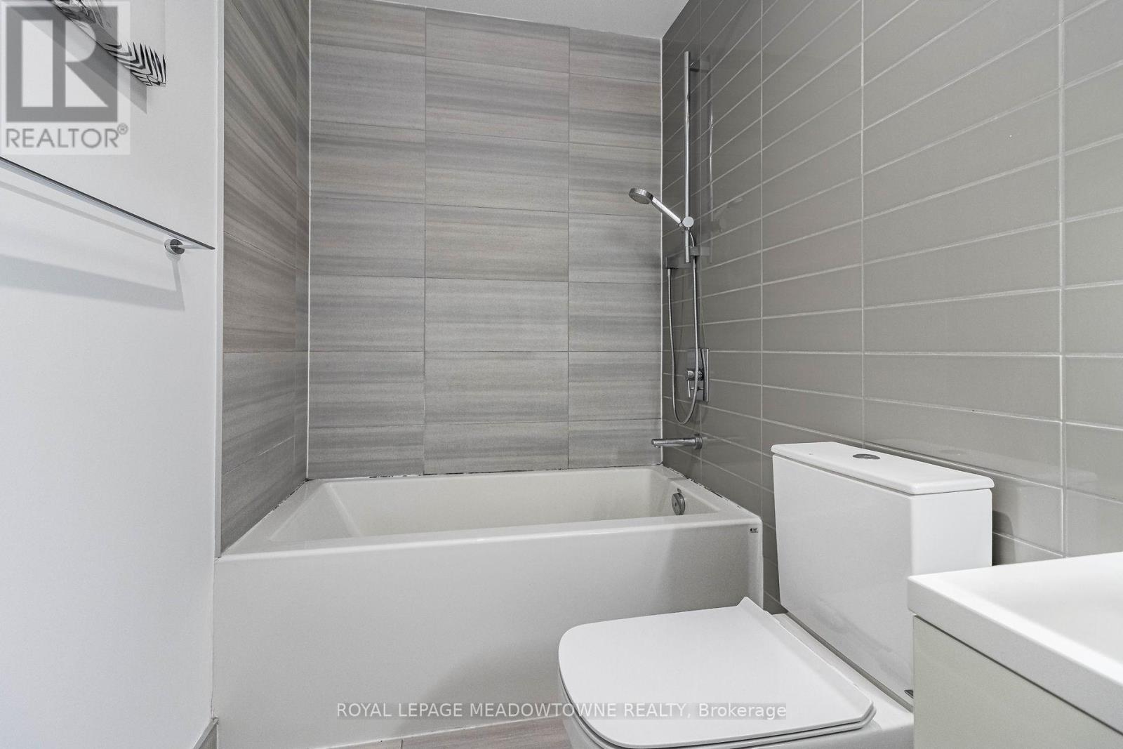 1902 - 170 Bayview Avenue, Toronto, Ontario  M5A 0M4 - Photo 27 - C13177122