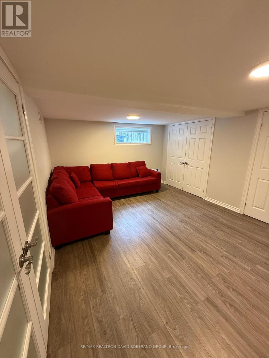 35 Bainbridge Avenue, Toronto, Ontario  M3H 2J8 - Photo 22 - C13177184