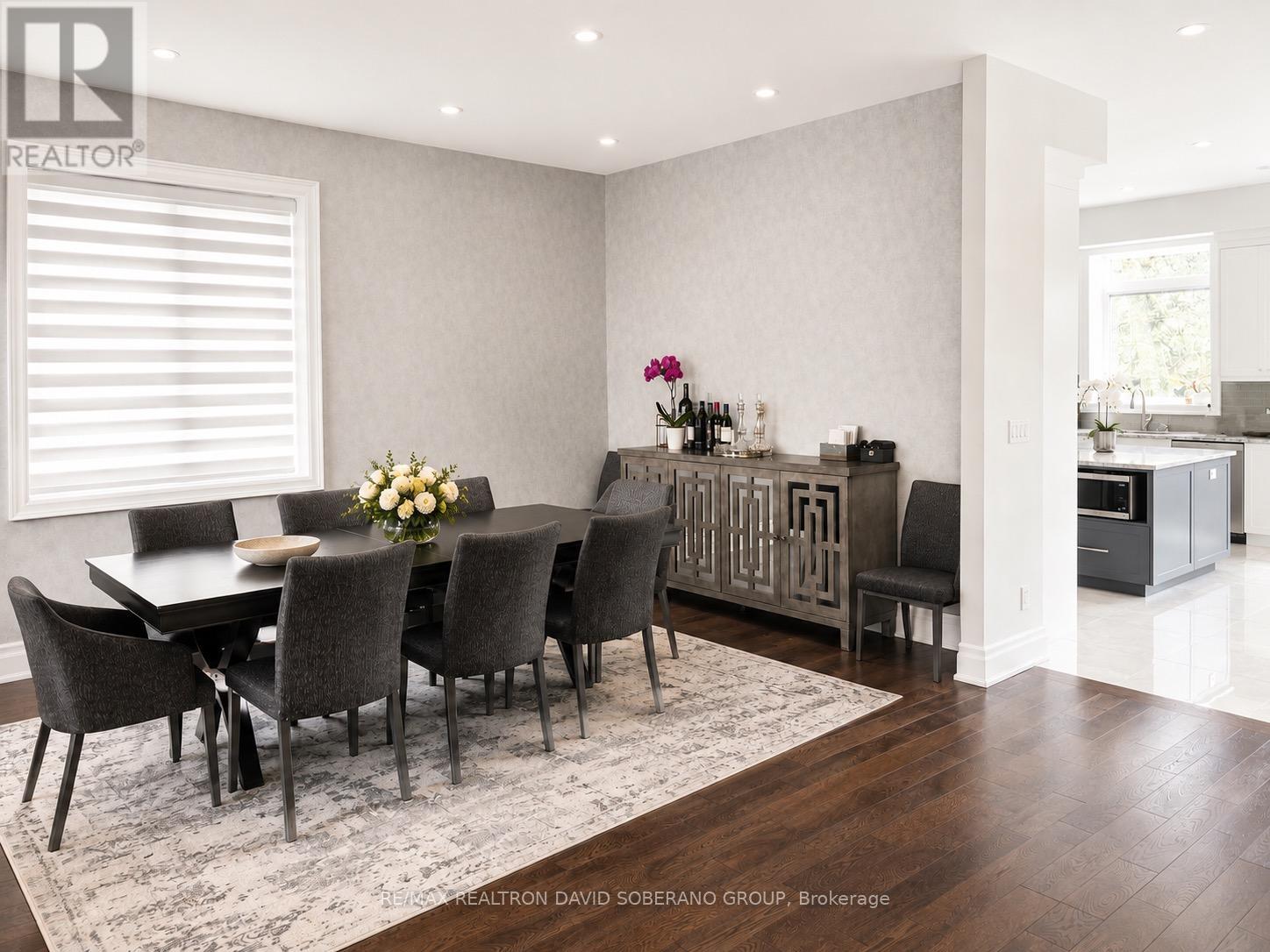 35 Bainbridge Avenue, Toronto, Ontario  M3H 2J8 - Photo 4 - C13177184