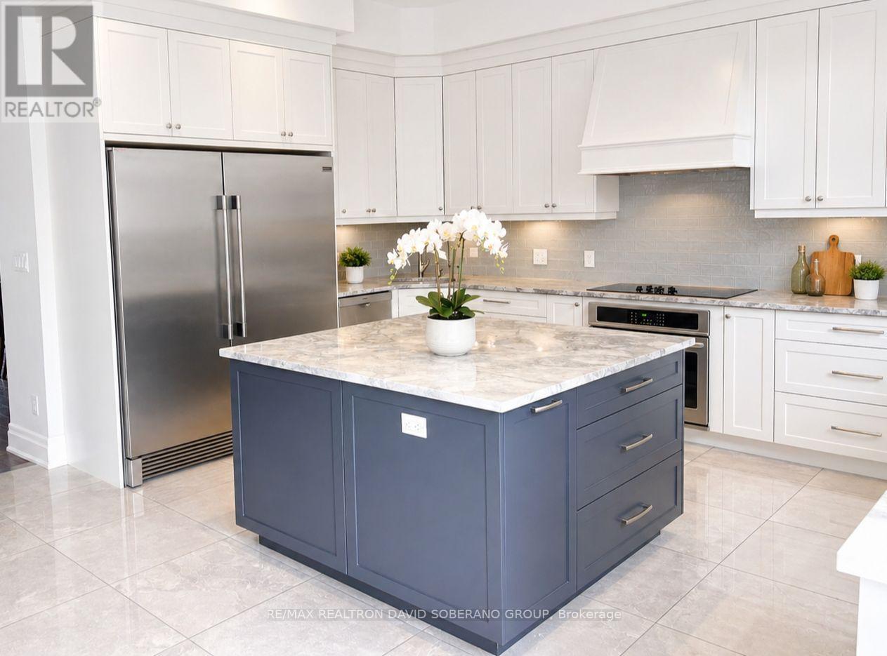 35 Bainbridge Avenue, Toronto, Ontario  M3H 2J8 - Photo 6 - C13177184