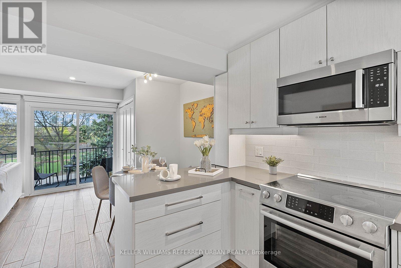 4 - 2 Withrow Avenue, Toronto, Ontario  M4K 1C9 - Photo 14 - E13177200