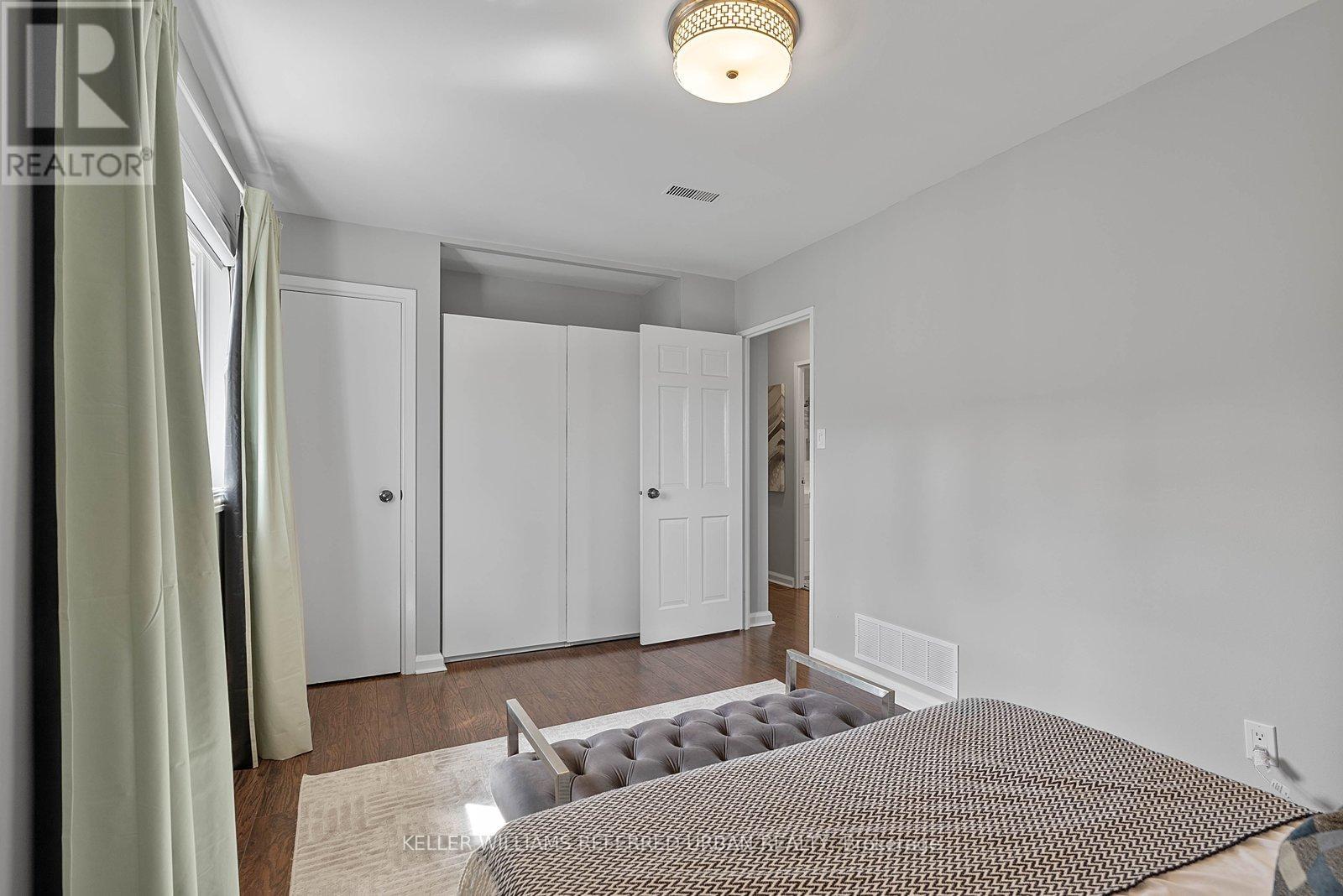 4 - 2 Withrow Avenue, Toronto, Ontario  M4K 1C9 - Photo 22 - E13177200