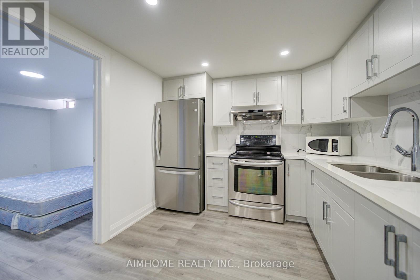 17 Garnish Green Main, Markham, Ontario  L3P 4P4 - Photo 28 - N13177102