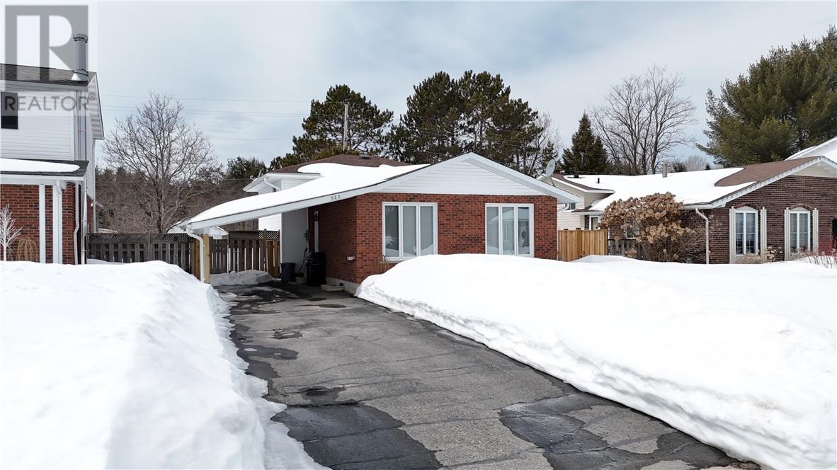 522 Bois Street, Espanola, Ontario  P5E 1A7 - Photo 2 - 2126988