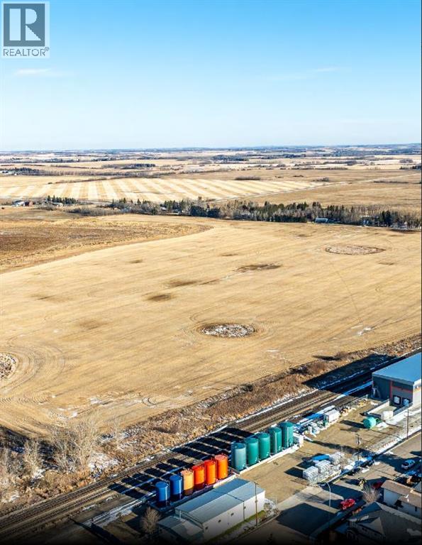 36 NW Rural, Penhold, Alberta  T4G 0G5 - Photo 6 - A2314867
