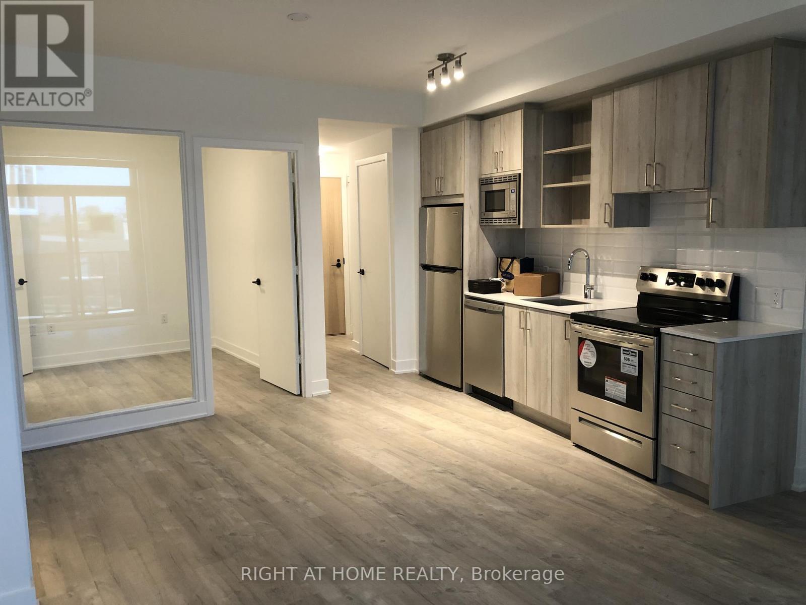 315 - 60 George Butchart Drive, Toronto, Ontario  M3K 0E1 - Photo 13 - W13177096
