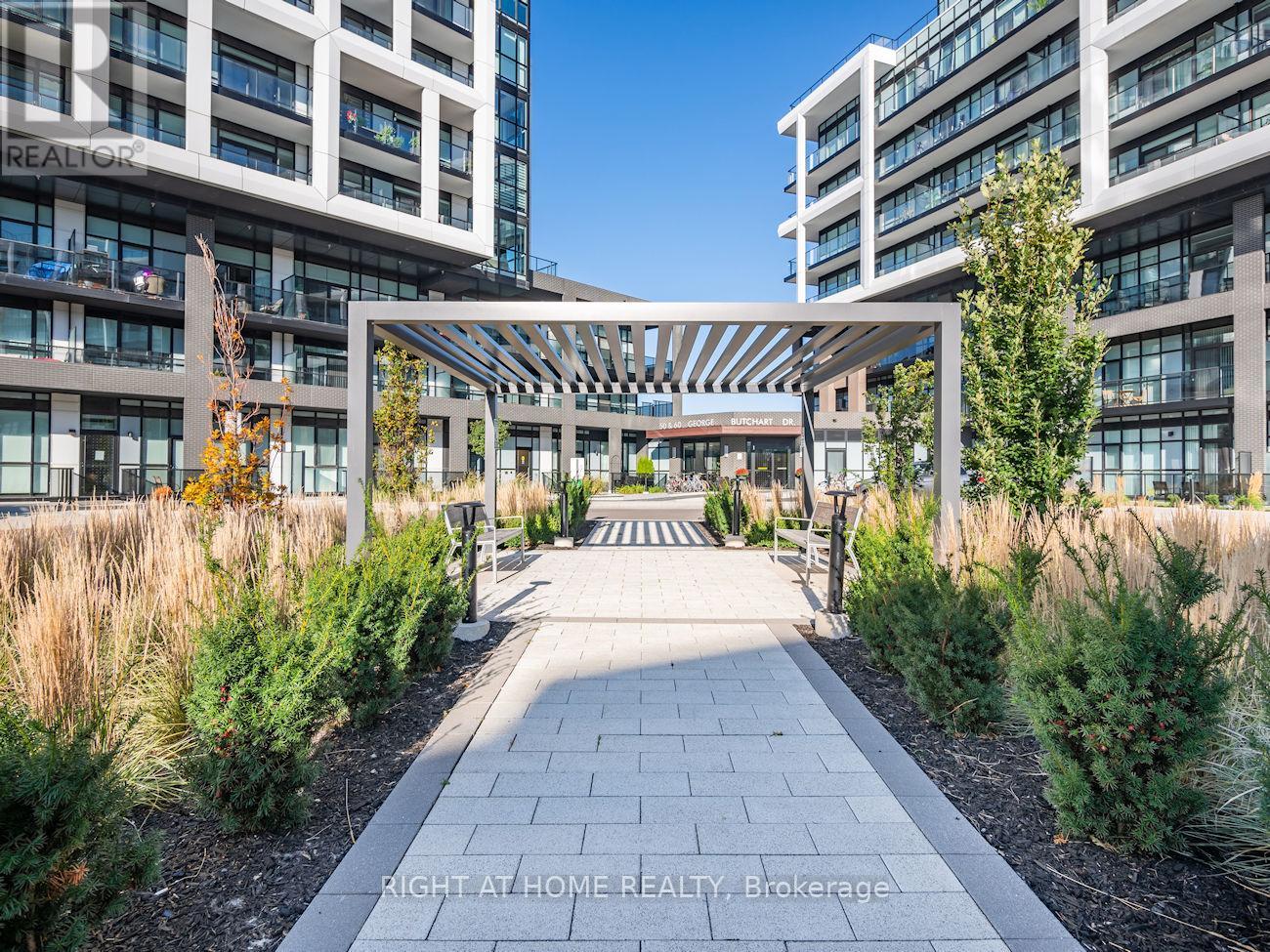 315 - 60 George Butchart Drive, Toronto, Ontario  M3K 0E1 - Photo 2 - W13177096