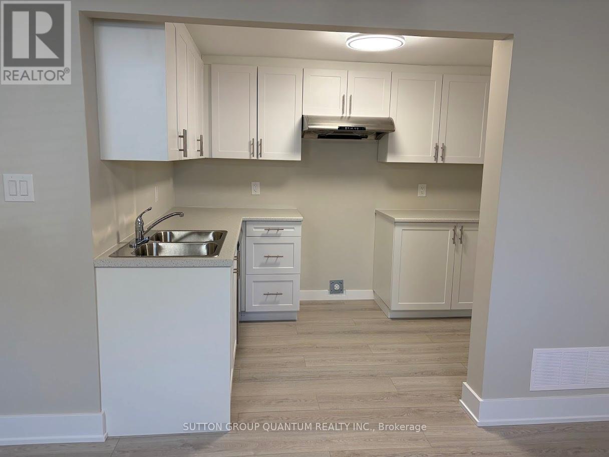 5380 Mericourt Road, Burlington, Ontario  L7L 3R6 - Photo 16 - W13177116