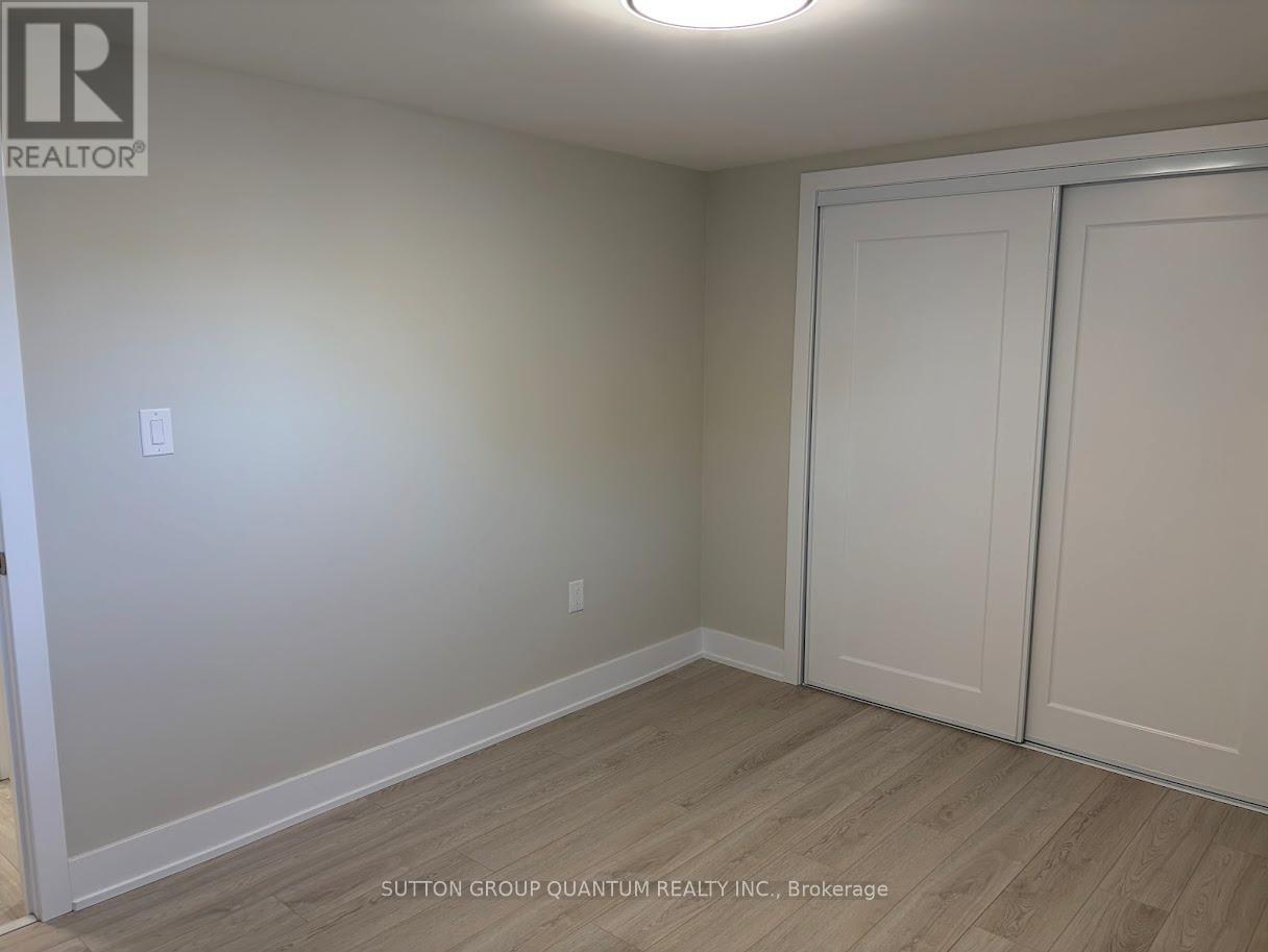 5380 Mericourt Road, Burlington, Ontario  L7L 3R6 - Photo 7 - W13177116