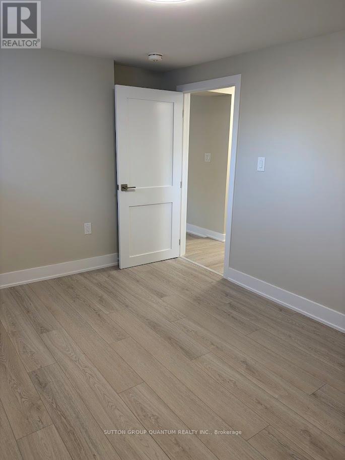 5380 Mericourt Road, Burlington, Ontario  L7L 3R6 - Photo 8 - W13177116