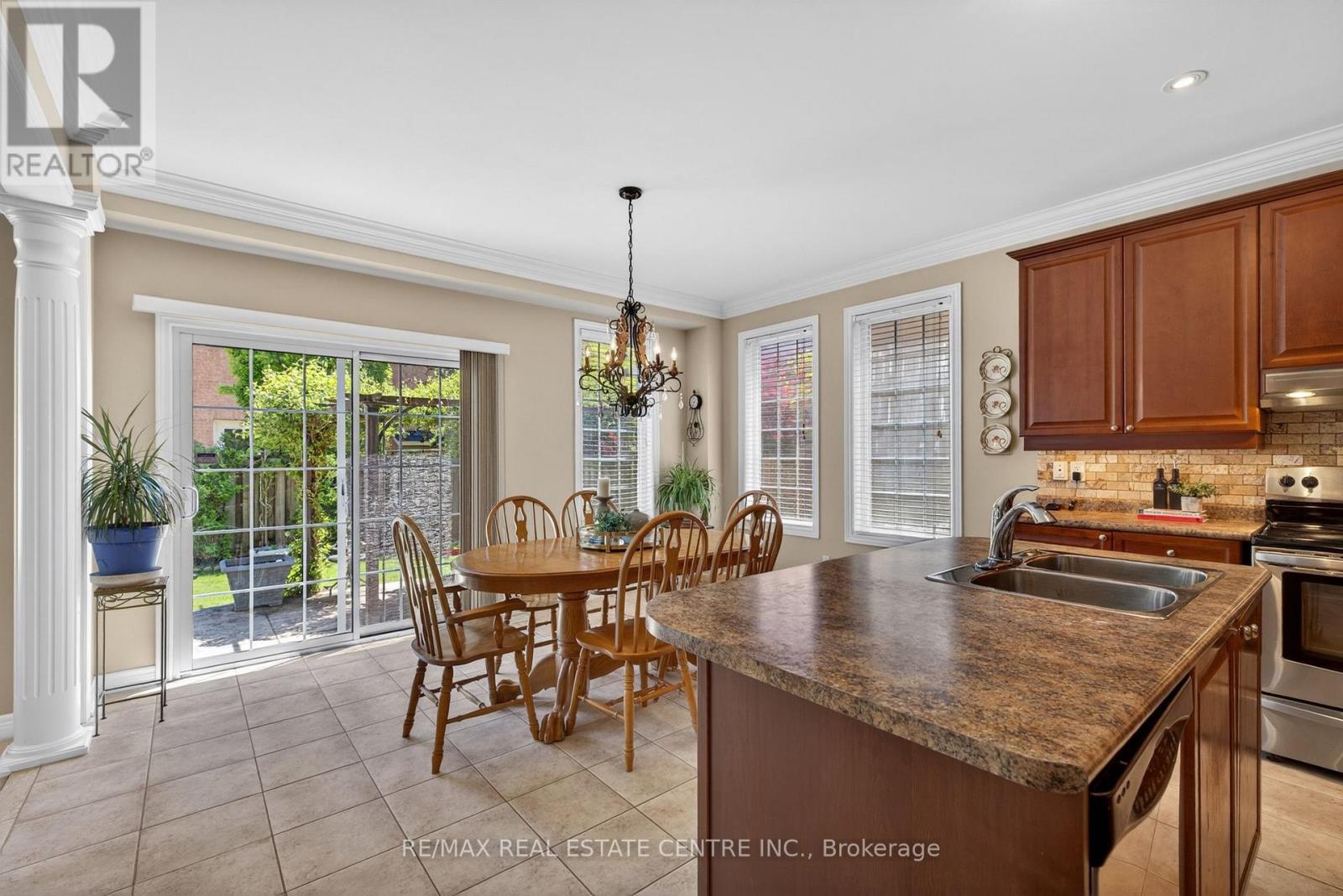 1022 Laidlaw Drive, Milton, Ontario  L9T 6R9 - Photo 21 - W13177118