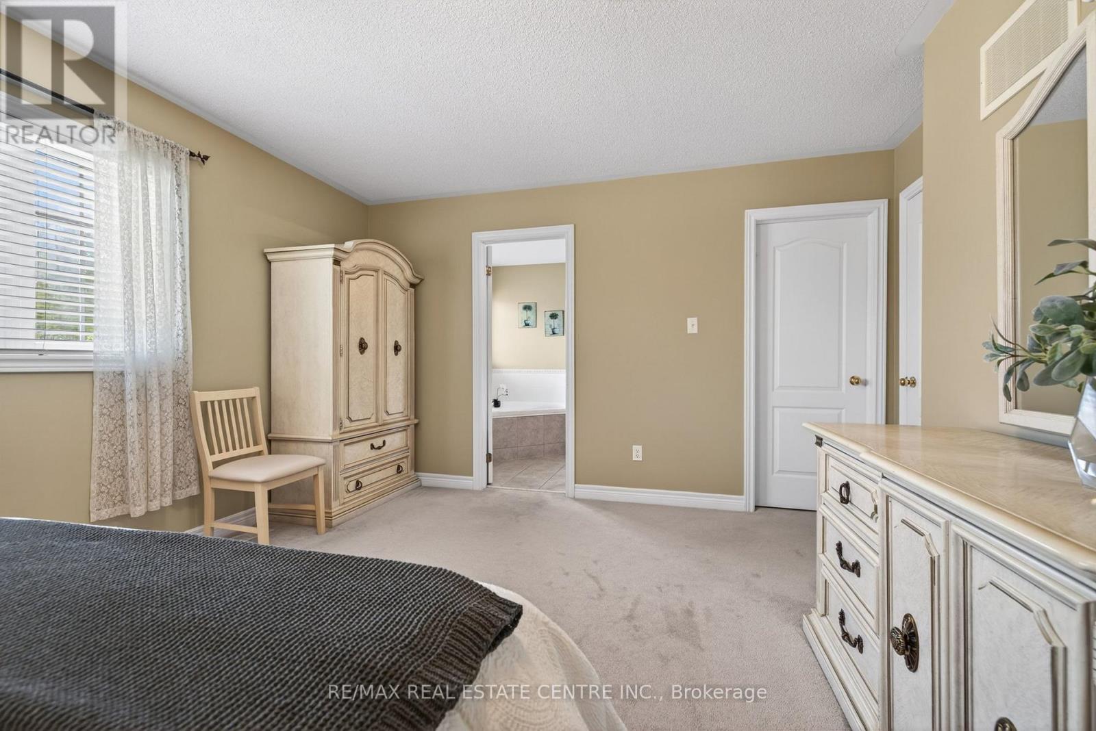1022 Laidlaw Drive, Milton, Ontario  L9T 6R9 - Photo 27 - W13177118