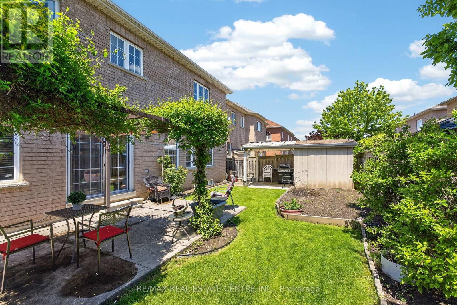 1022 Laidlaw Drive, Milton, Ontario  L9T 6R9 - Photo 49 - W13177118