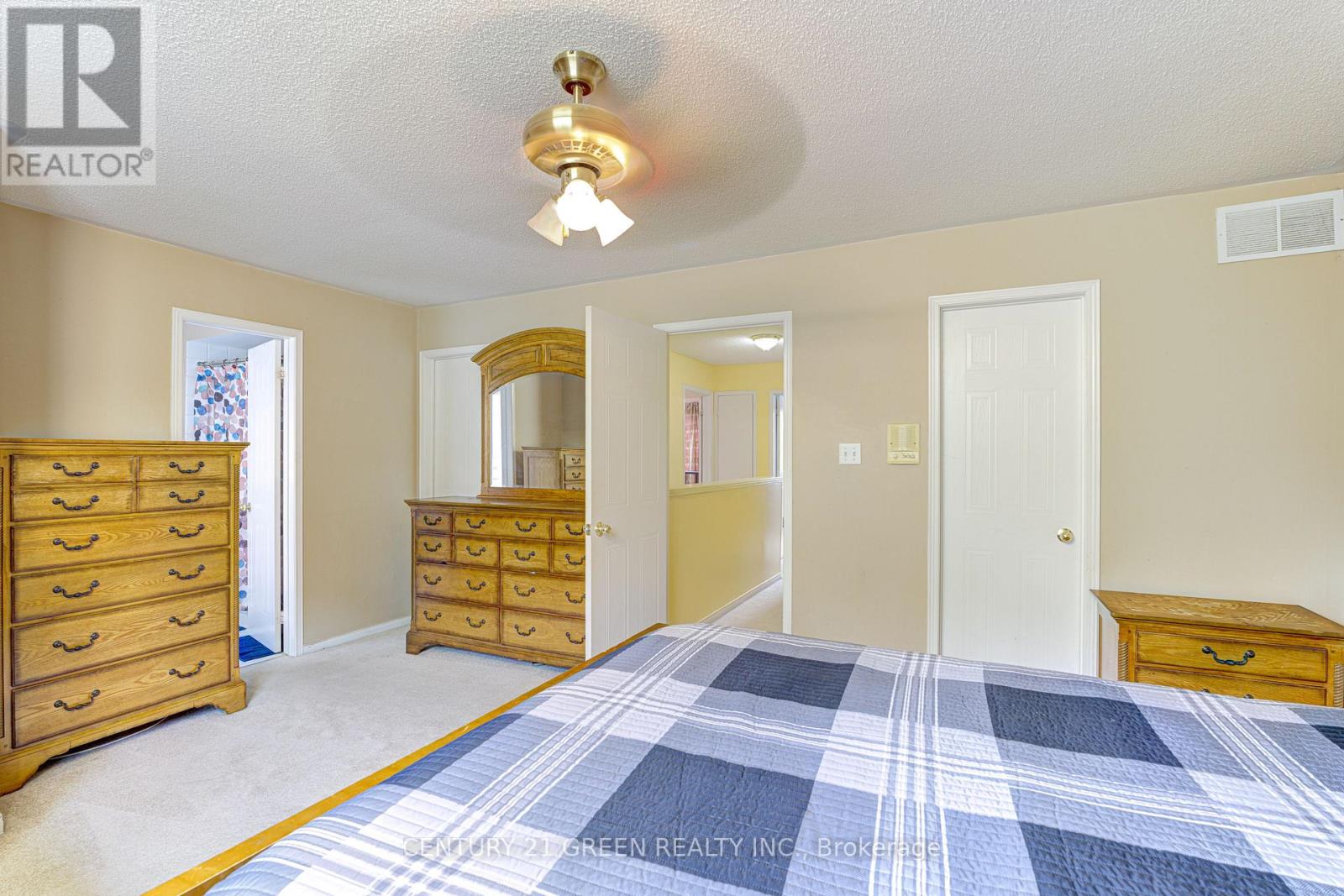 3 Desert Sand Drive, Brampton, Ontario  L6R 1P9 - Photo 26 - W13177156