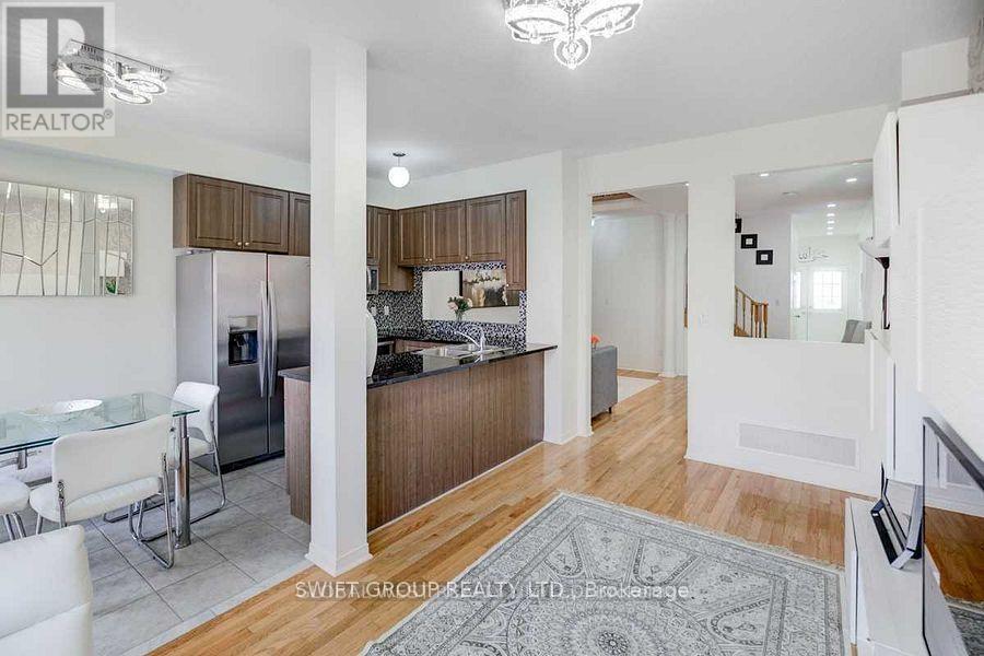 86 Checkerberry Crescent, Brampton, Ontario  L6R 3P7 - Photo 8 - W13177166
