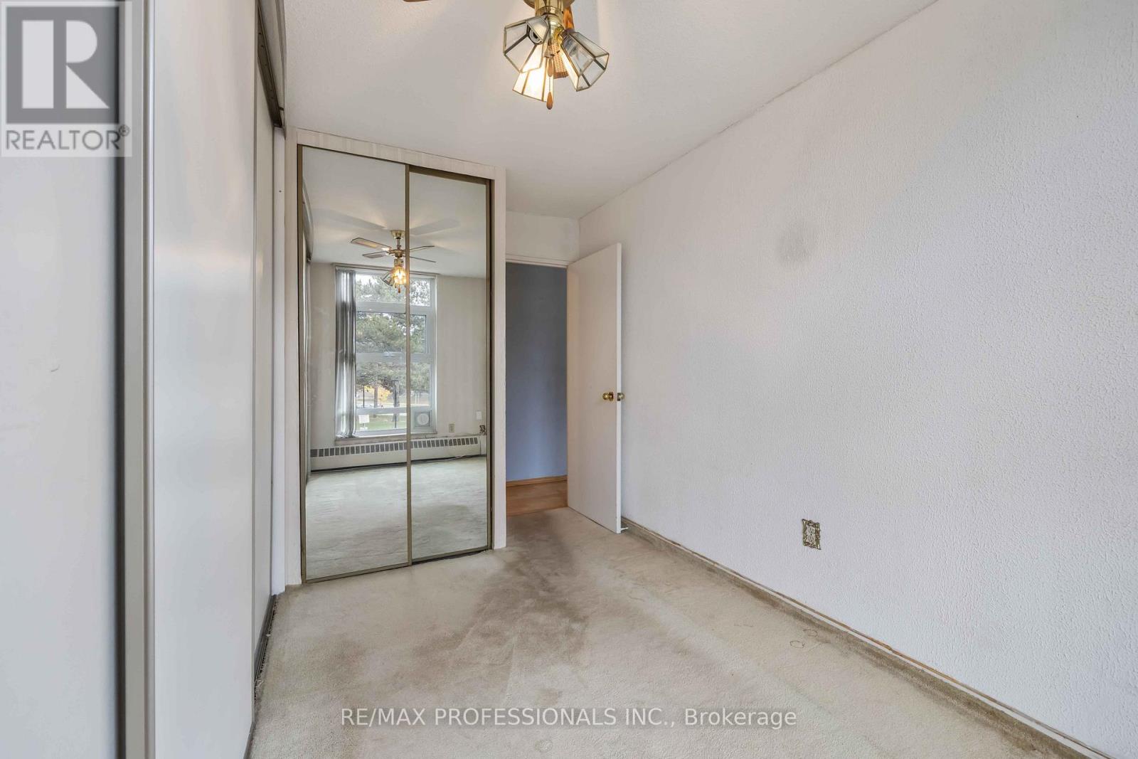 210 - 345 Driftwood Avenue, Toronto, Ontario  M3N 2P4 - Photo 13 - W13177198