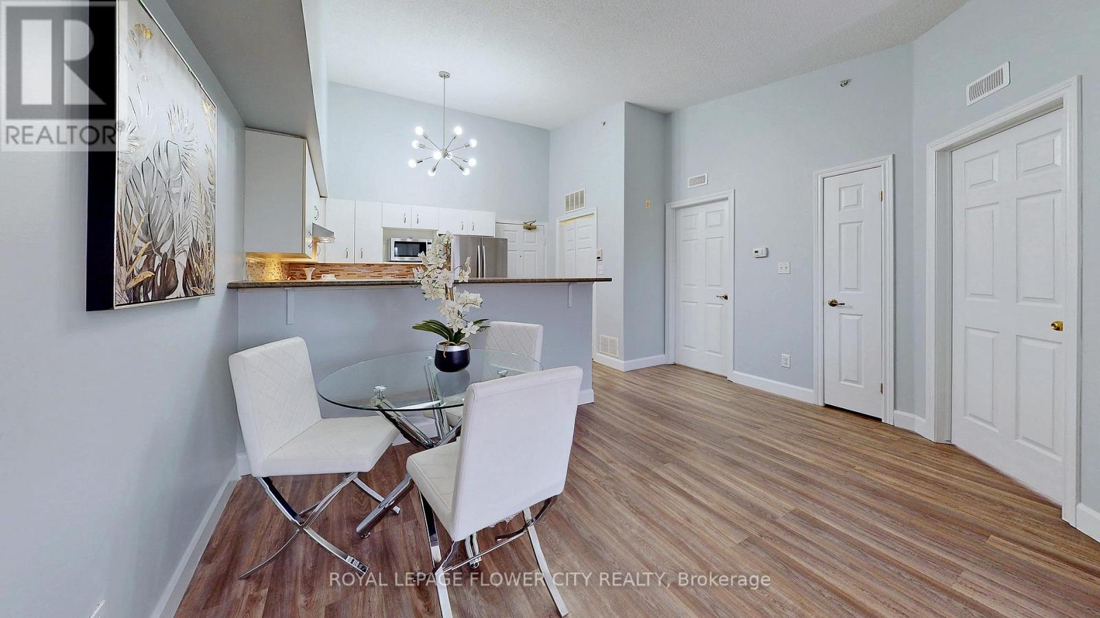 413 - 1480 Bishops Gate, Oakville, Ontario  L6M 4N4 - Photo 6 - W13177212