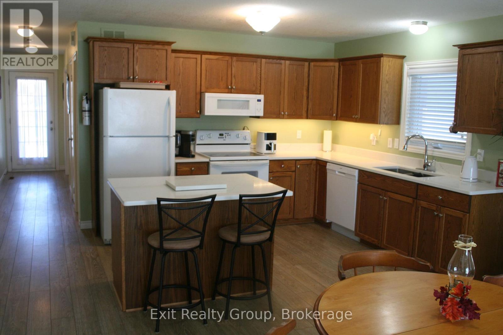 30 Aletha Drive, Prince Edward County, Ontario  K0K 3L0 - Photo 7 - X13177348