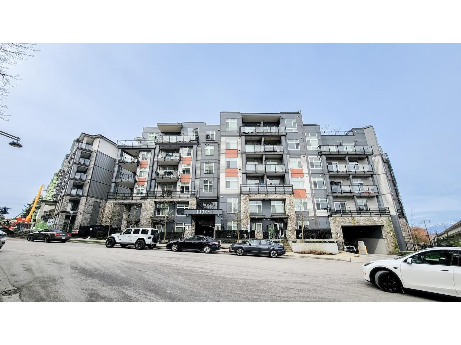 326 11077 Ravine Road, Surrey, British Columbia  V3T 0R7 - Photo 1 - R3100751