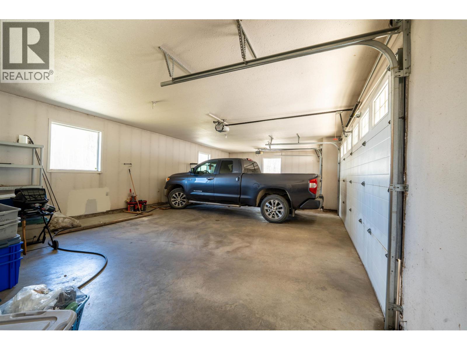 13499 Sunnyside Cove, Charlie Lake, British Columbia  V0C 1H0 - Photo 28 - R3128251