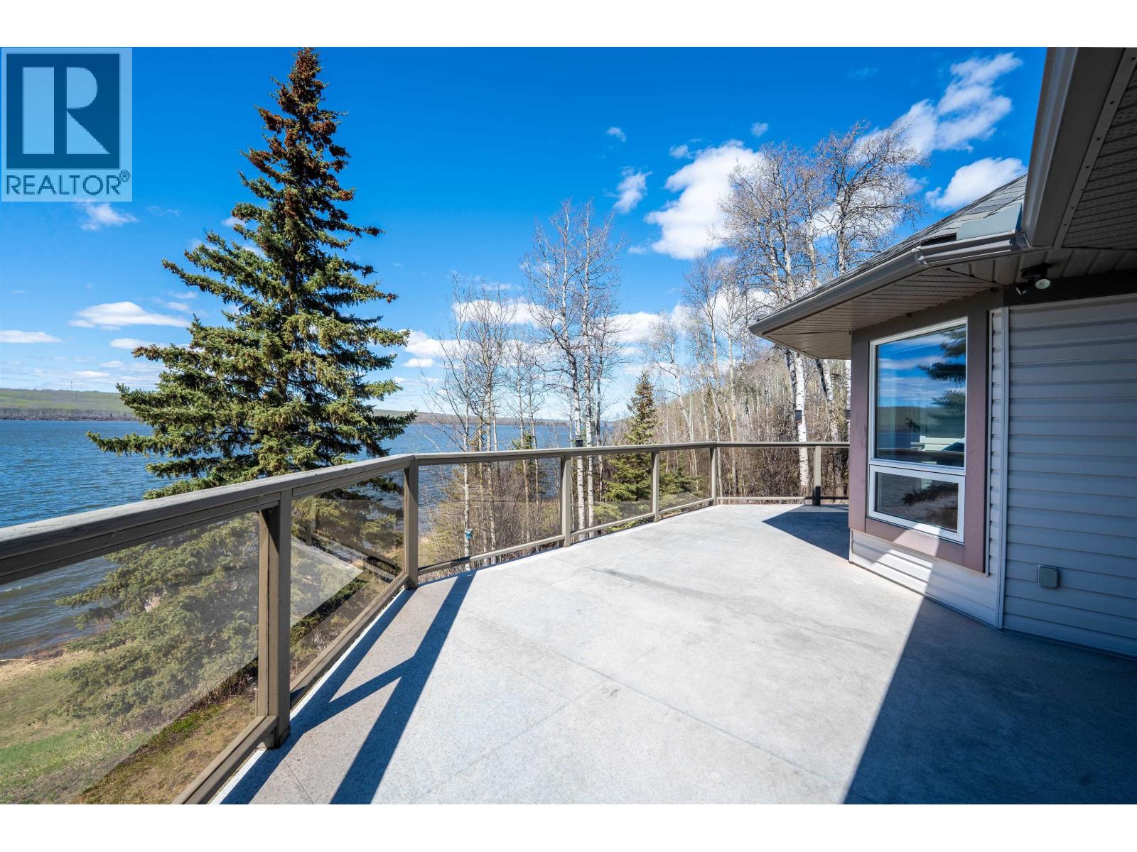 13499 Sunnyside Cove, Charlie Lake, British Columbia  V0C 1H0 - Photo 29 - R3128251