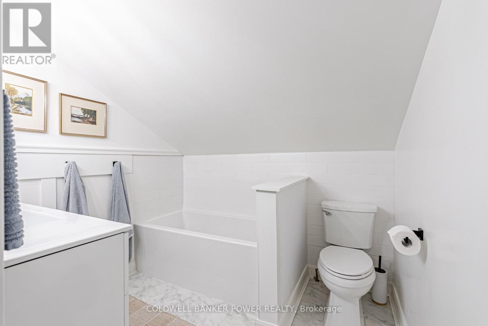 8584 Irish Drive, Strathroy-Caradoc, Ontario  N0L 1W0 - Photo 35 - X13177302