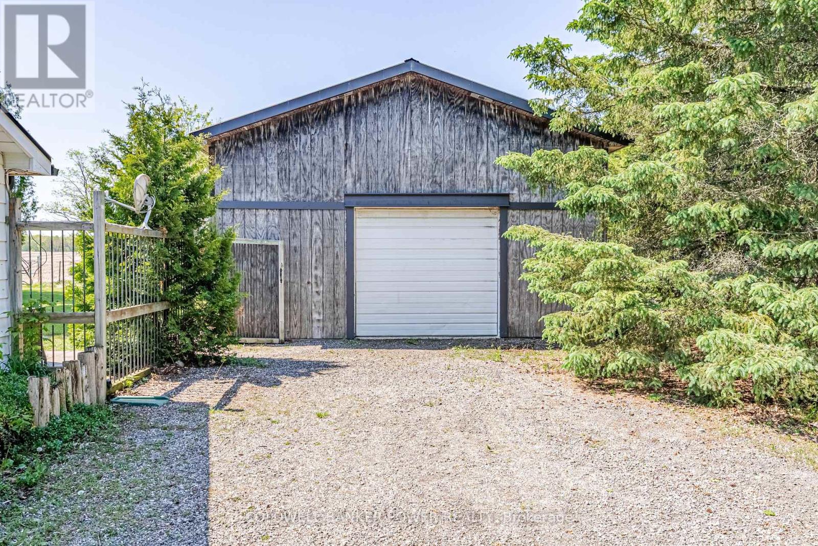 8584 Irish Drive, Strathroy-Caradoc, Ontario  N0L 1W0 - Photo 40 - X13177302