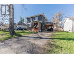 33 DOMINION AVENUE, Kapuskasing, Ontario