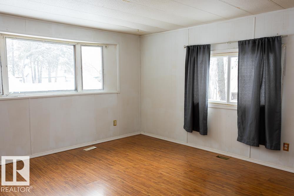 5016 44 St, Drayton Valley, Alberta  T7A 1B3 - Photo 12 - E4490049