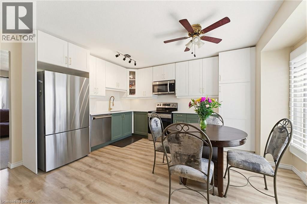 26 Coachwood Road Unit# 6, Brantford, Ontario  N3R 3R4 - Photo 6 - 40833853