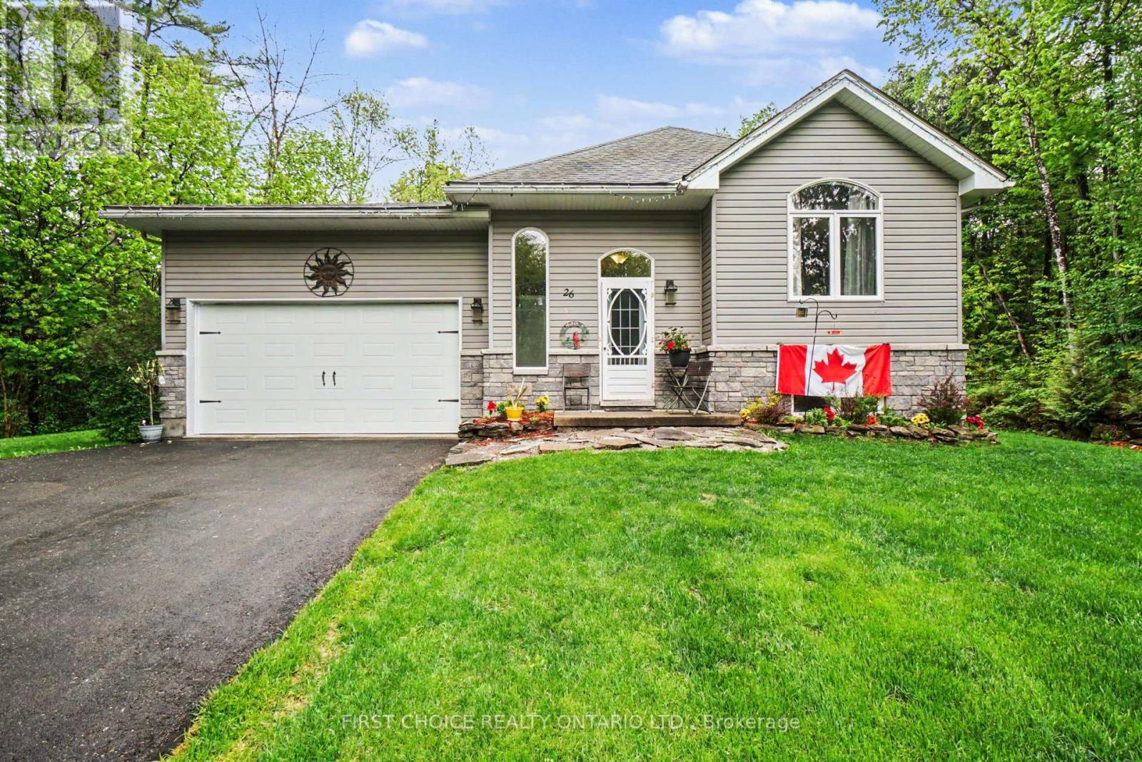 26 Hunter's Hollow, Clarence-Rockland, Ontario K4K 1K7 - Photo 1 - X13177260