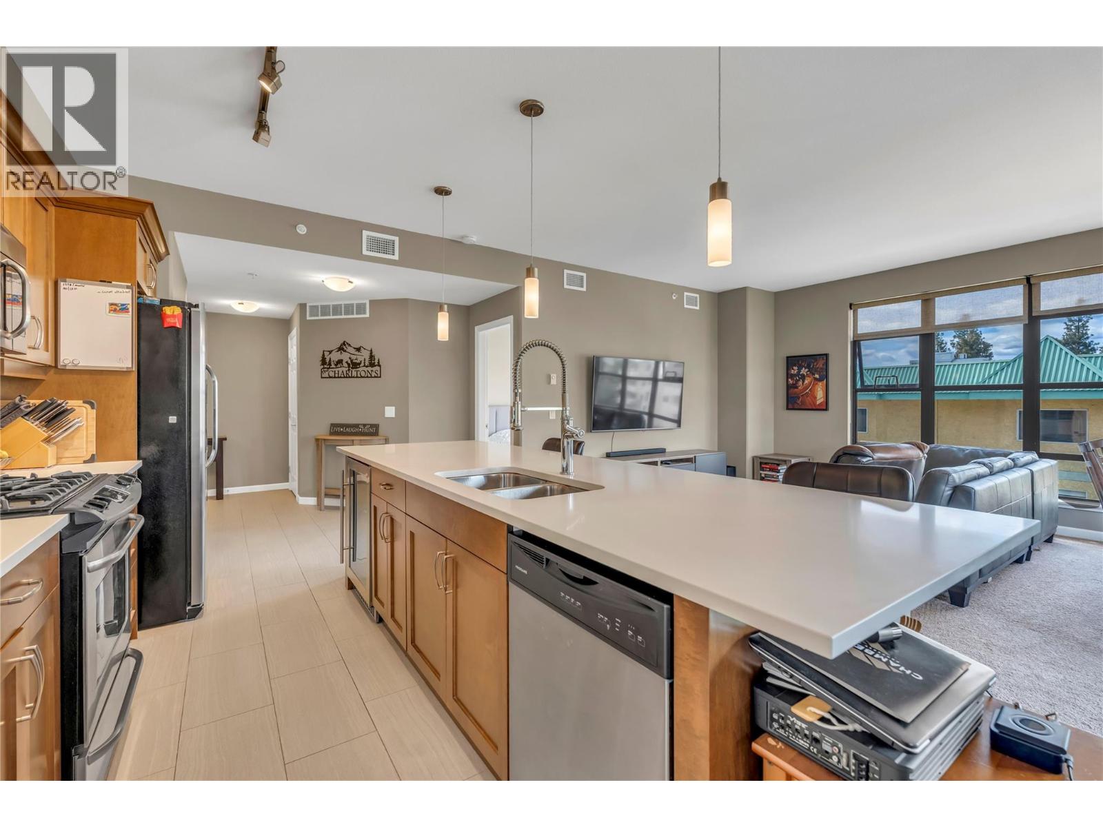 3589 Skaha Lake Road Unit# 406, Penticton, British Columbia V2A 7K2 - Photo 12 - 10388373