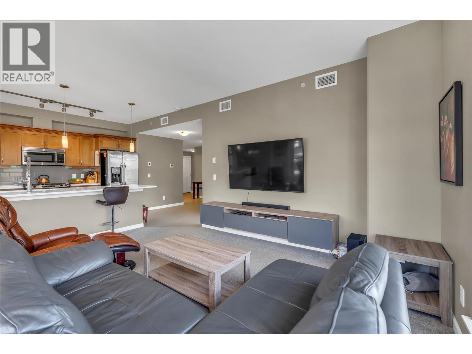 3589 Skaha Lake Road Unit# 406, Penticton, British Columbia V2A 7K2 - Photo 5 - 10388373
