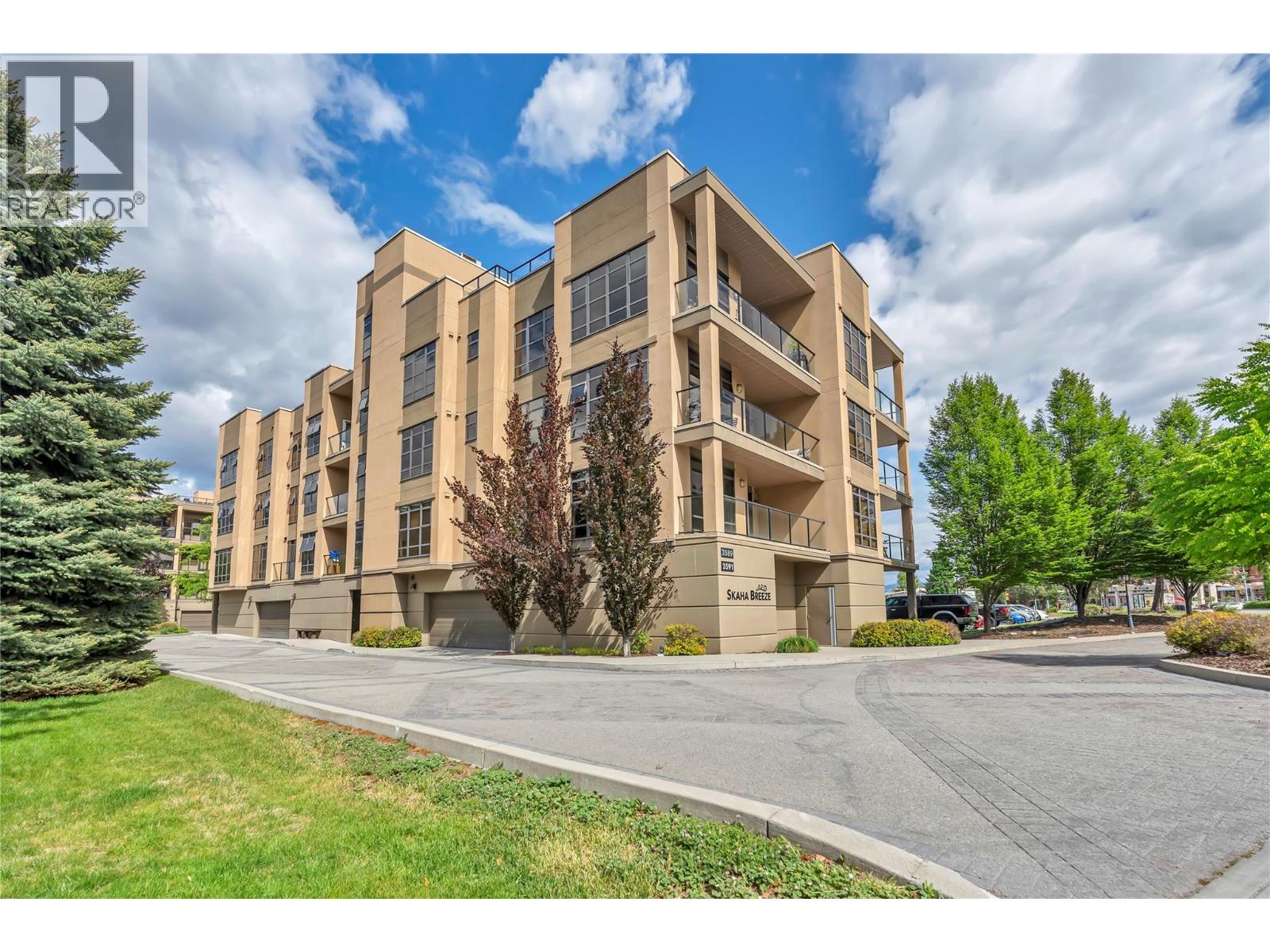 3589 Skaha Lake Road Unit# 406, Penticton, British Columbia