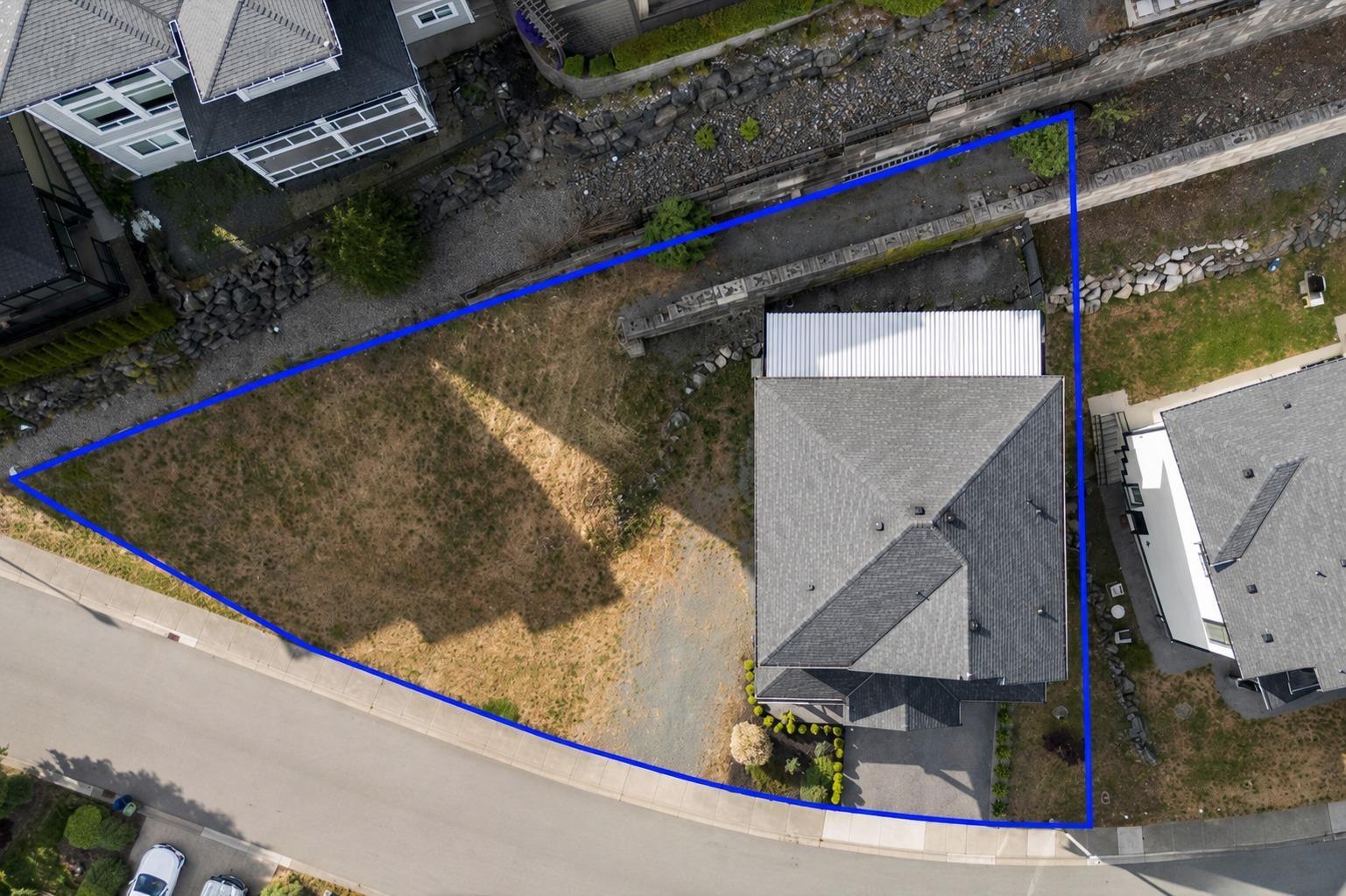 5351 Abbey Crescent, Promontory, Chilliwack, British Columbia  V2R 0J6 - Photo 2 - R3127097