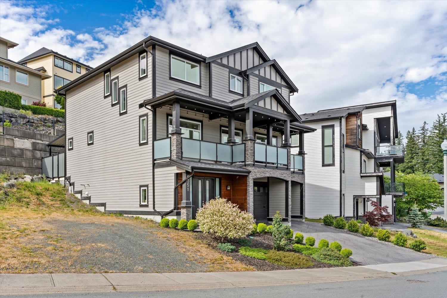5351 Abbey Crescent, Promontory, Chilliwack, British Columbia  V2R 0J6 - Photo 3 - R3127097