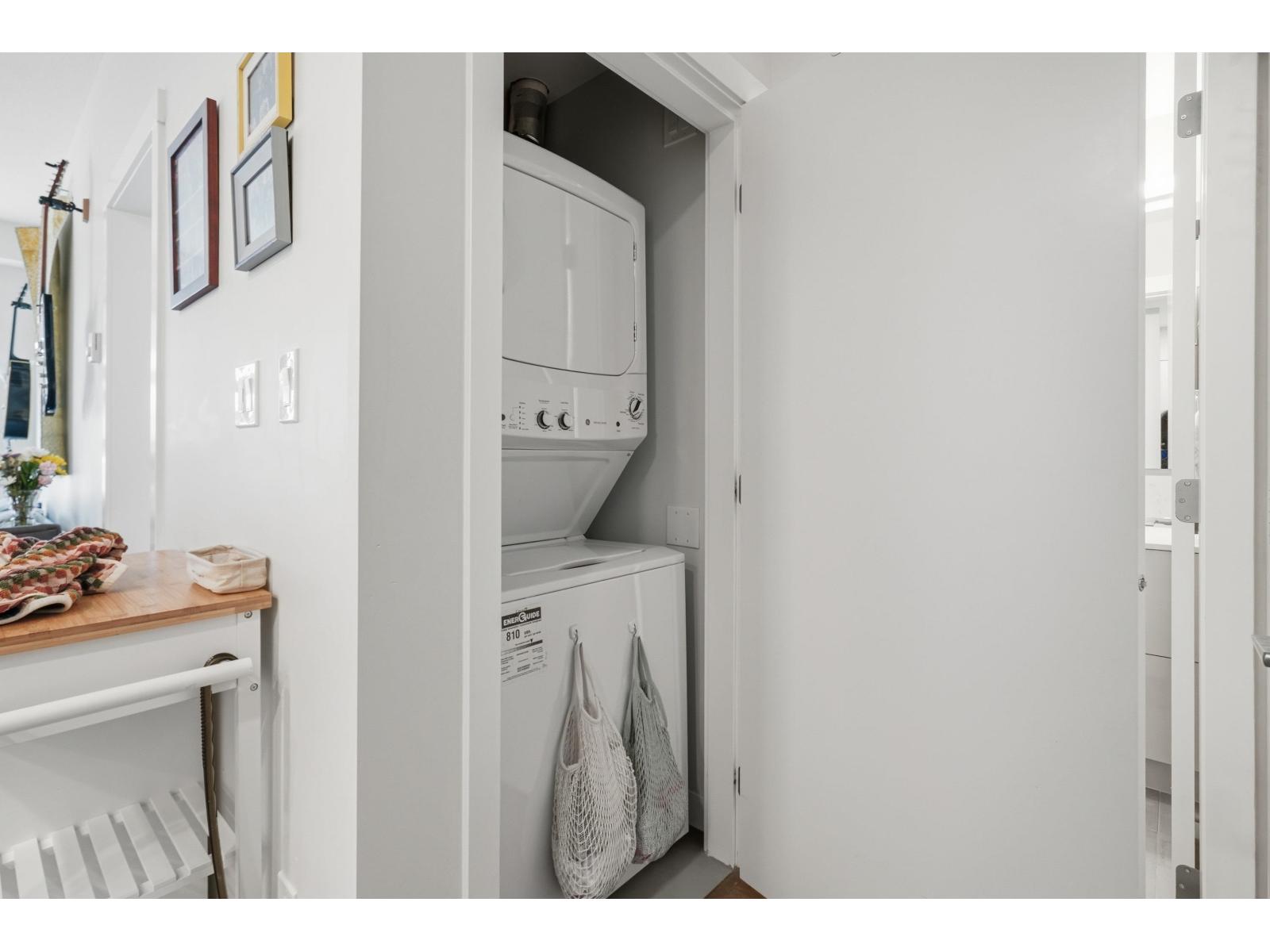 211 10838 Whalley Boulevard, Surrey, British Columbia  V3R 0G8 - Photo 14 - R3128016