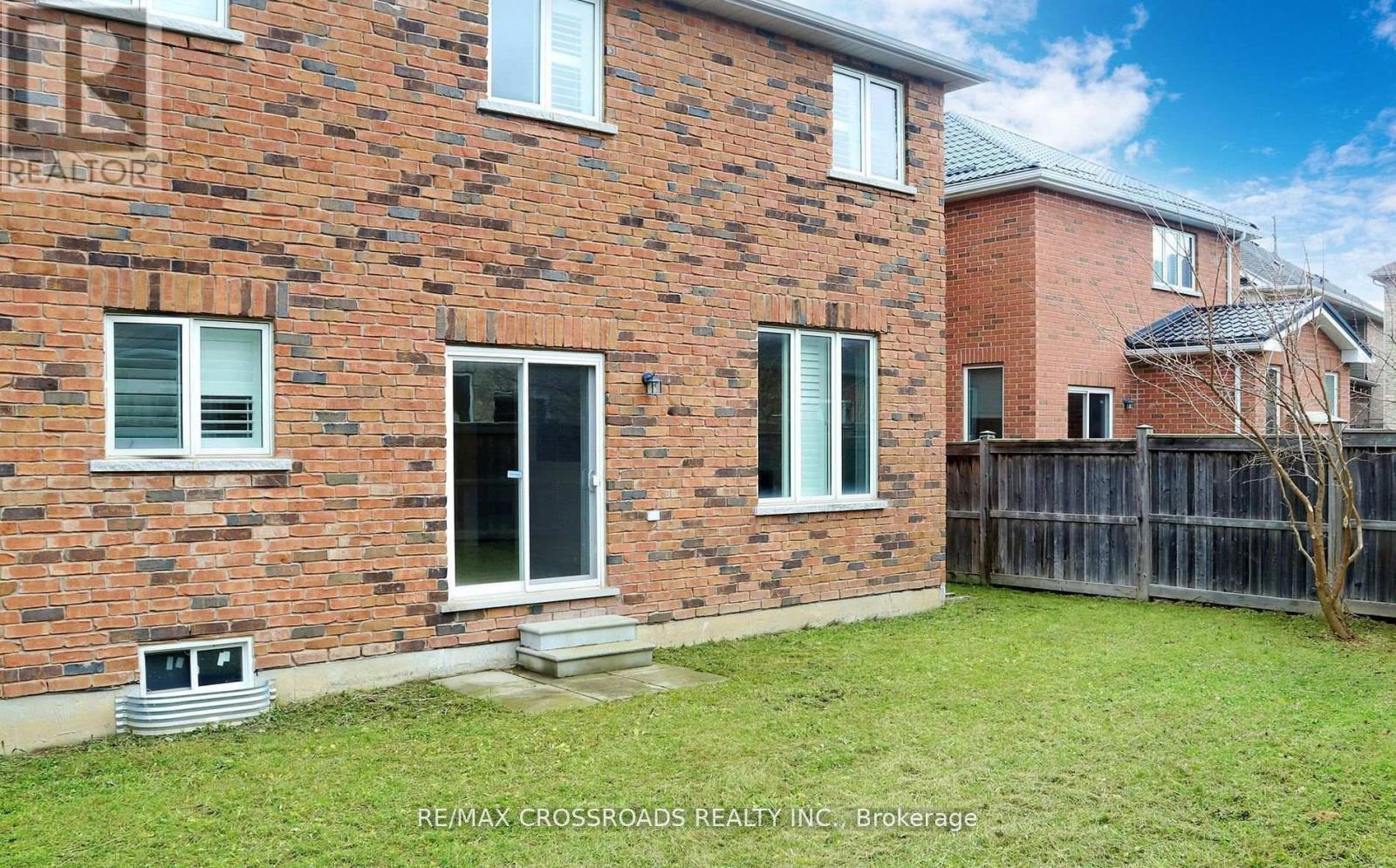73 Eakin Mill Road, Markham, Ontario  L6E 1N9 - Photo 40 - N12636512