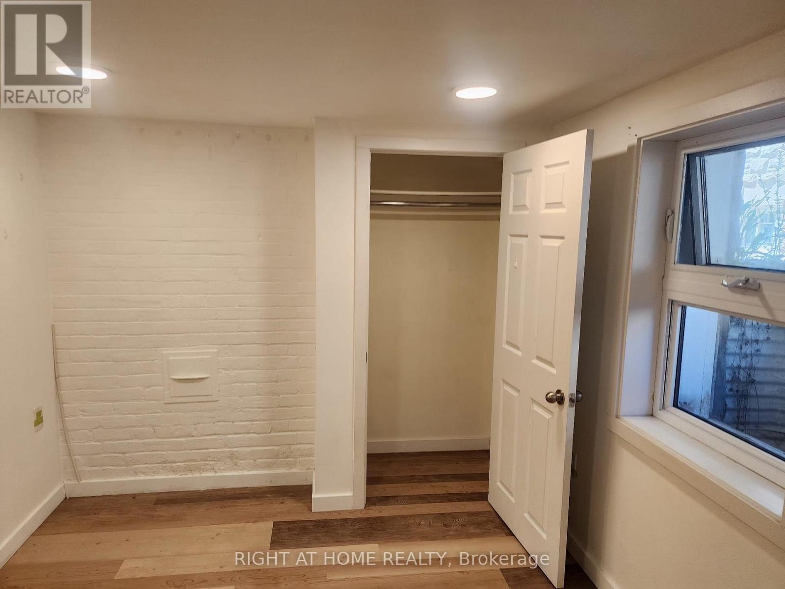 Unit B2 - 32 High Park Blvd Boulevard, Toronto, Ontario  M6R 1M7 - Photo 6 - W13155972