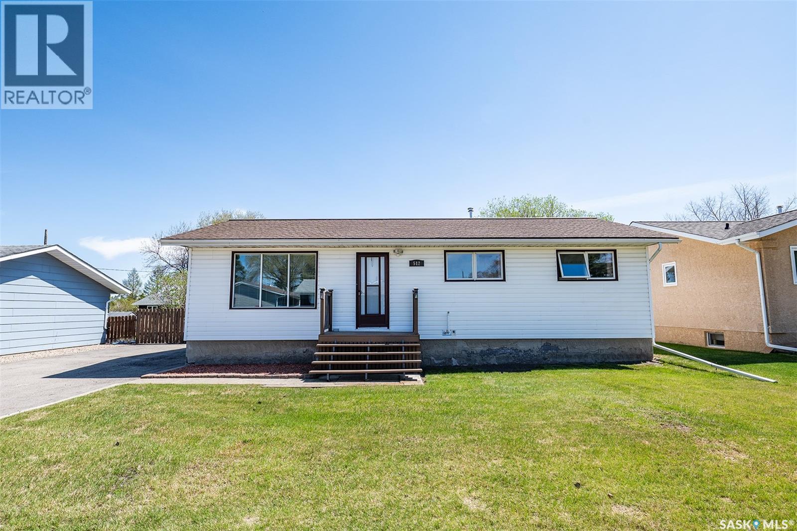 512 9th STREET E, Wynyard, Saskatchewan