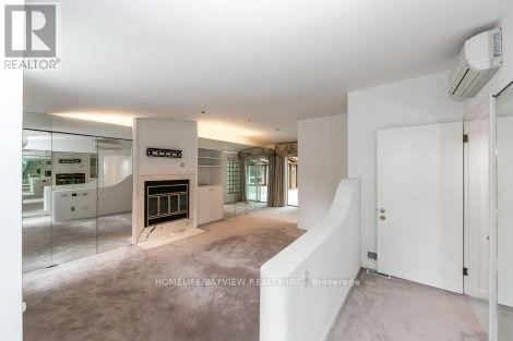 17 Royal Oak Drive, Toronto, Ontario  M3C 2M3 - Photo 12 - C13177242