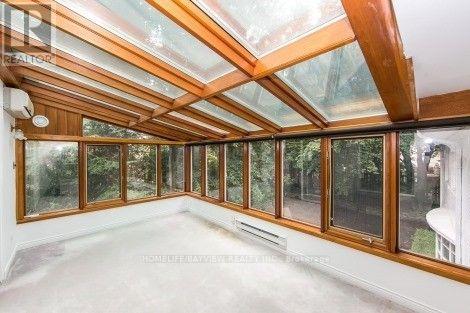 17 Royal Oak Drive, Toronto, Ontario  M3C 2M3 - Photo 14 - C13177242